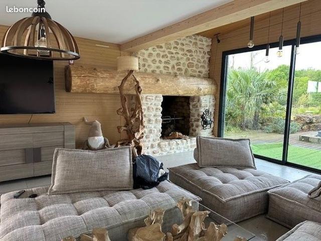 Maison 11 pièces 400 m²