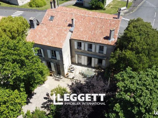 Maison 11 pièces 404 m²