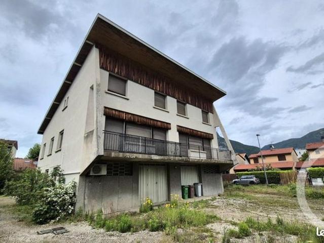 Maison 11 pièces 420 m²