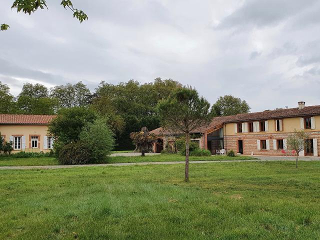 Maison 11 pièces 420 m²