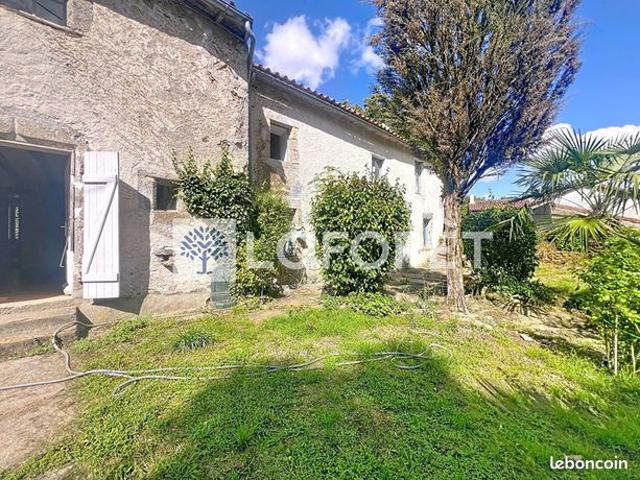 Maison 11 pièces 425 m²
