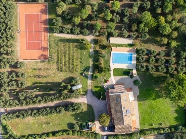 Maison 11 pièces 430 m²