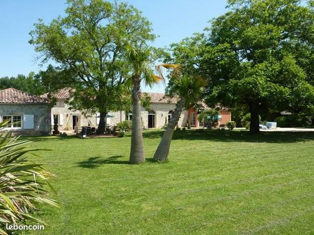 Maison 11 pièces 500 m²