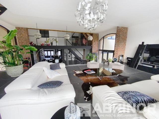 GRANGE RENOVEE DE 423 m² HABITABLES
