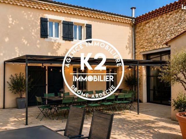 Maison 11 pièces 625 m²