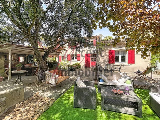 Maison 125 m2 Eygalieres