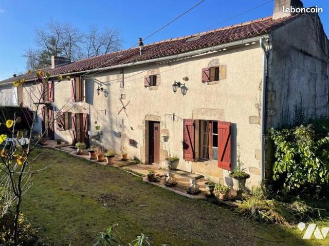 Maison 125 m² CURZAY SUR VONNE