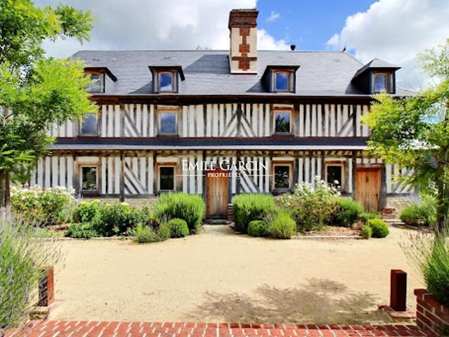 Maison avec jardin et terrasse