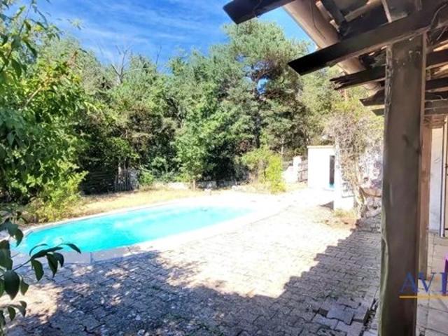 MAISON 120m2 TERRAIN 3200m2 + PISCINE
