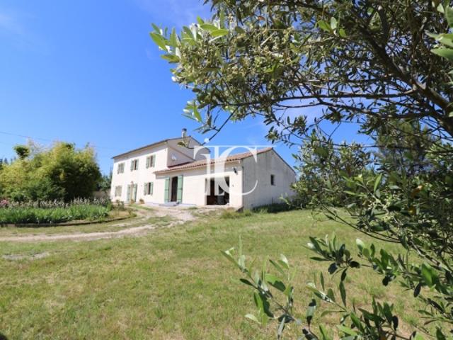Maison 122 m² hab sur terrain clos 2210 m² avec puits et forage