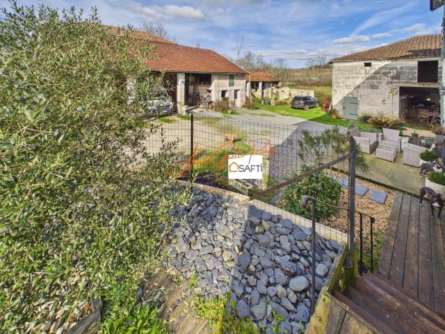 Maison 12 pièces 145 m²