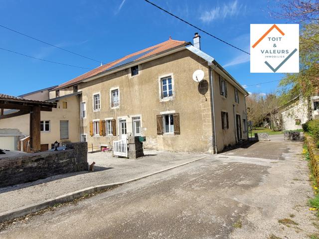 Maison 12 pièces 149 m²