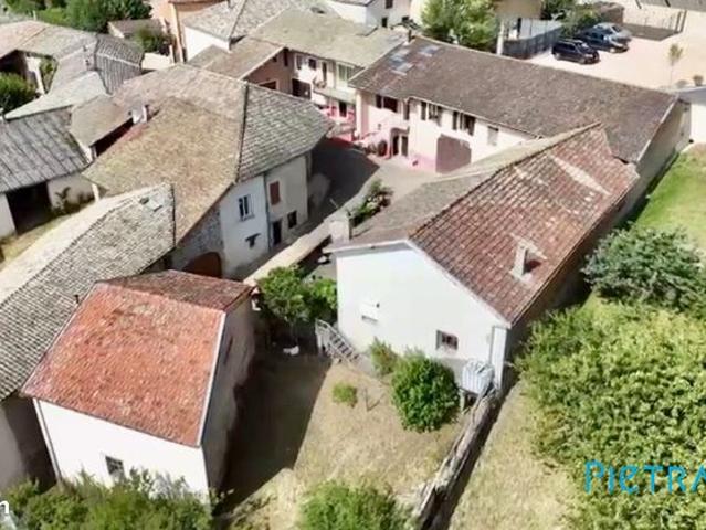 Maison 12 pièces 151 m²
