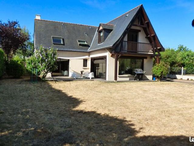 Maison 12 pièces 167 m²