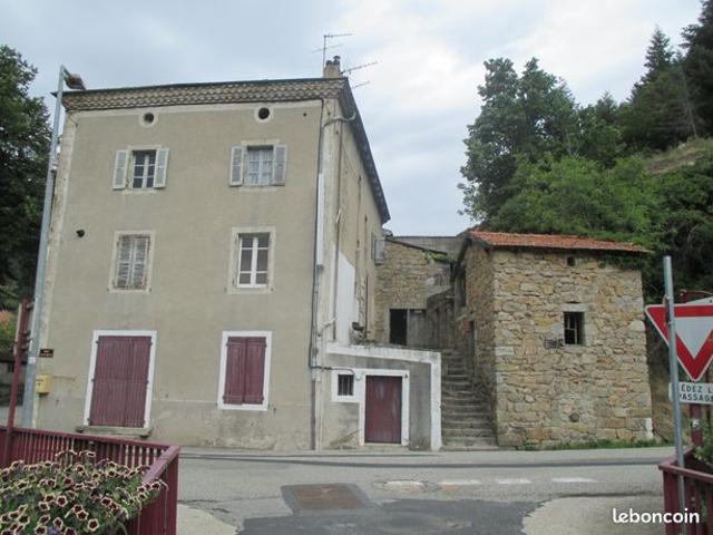 Maison 12 pièces 170 m²