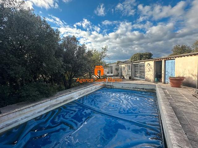 Maison 12 pièces 170 m²
