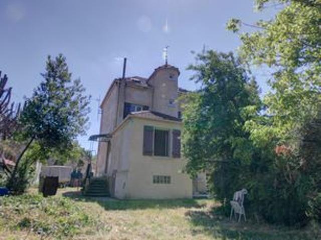 Maison 12 pièces 174 m²
