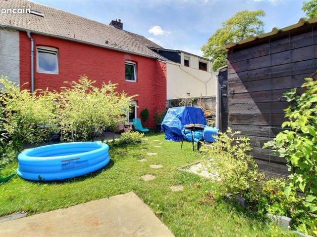 Maison 12 pièces 176 m²