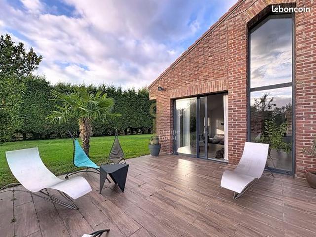 Maison 12 pièces 183 m²