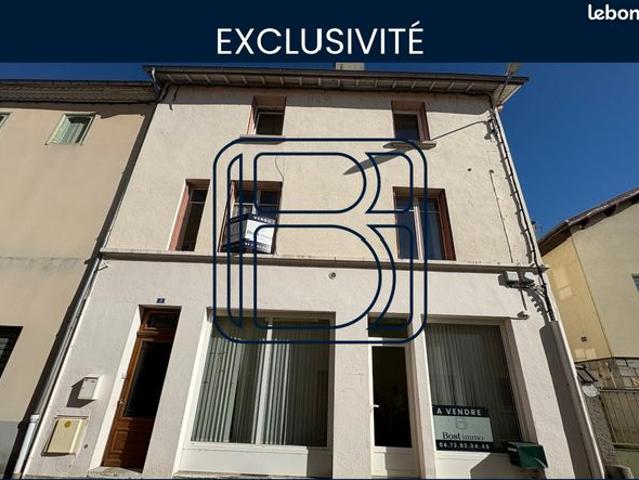 Maison 12 pièces 180 m²