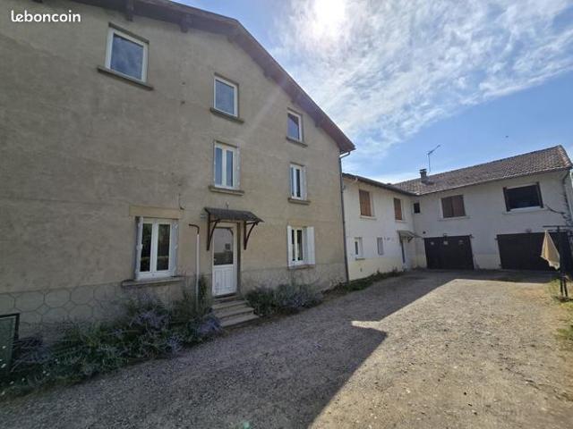 Maison 12 pièces 182 m²