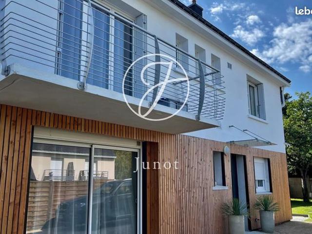 Maison 12 pièces 191 m²