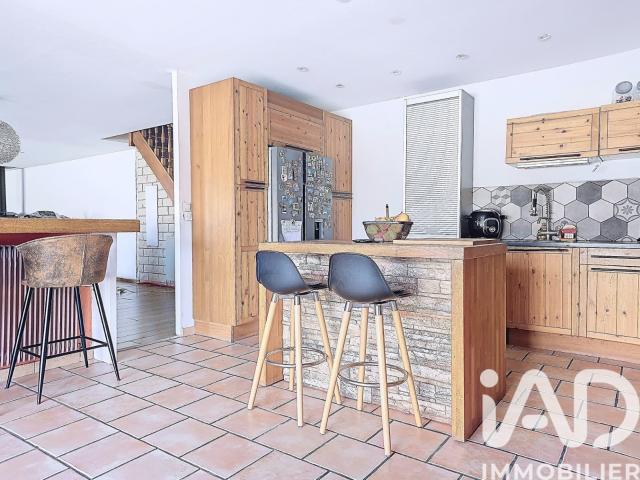 Maison 12 pièces 249 m²