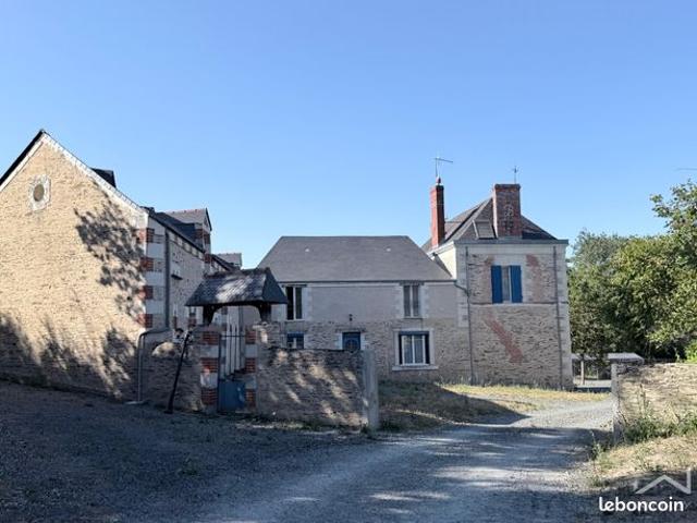 Maison 12 pièces 250 m²