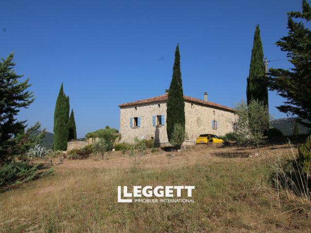 Maison 12 pièces 255 m²