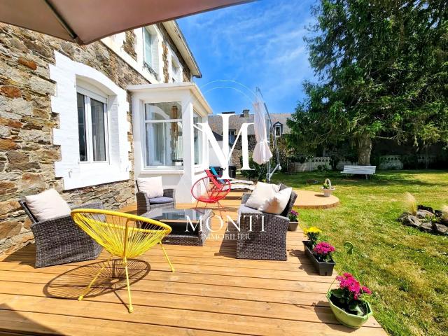 Maison 12 pièces 258 m²
