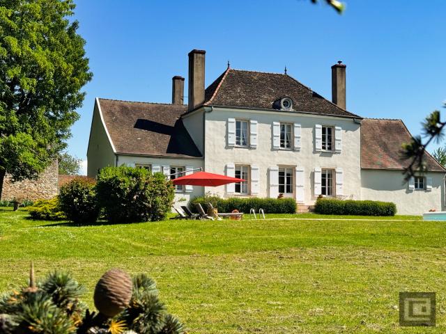 Maison 12 pièces 258 m²