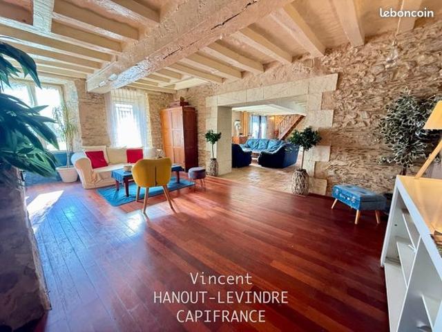 Maison 12 pièces 259 m²