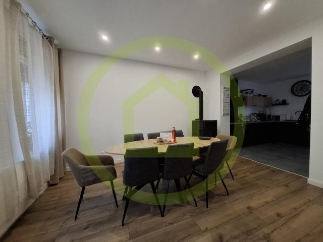 Maison 12 pièces 260 m²