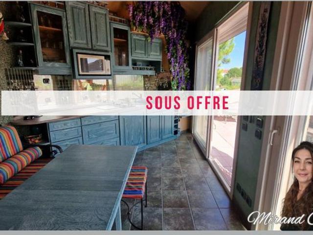 Maison 12 pièces 260 m²