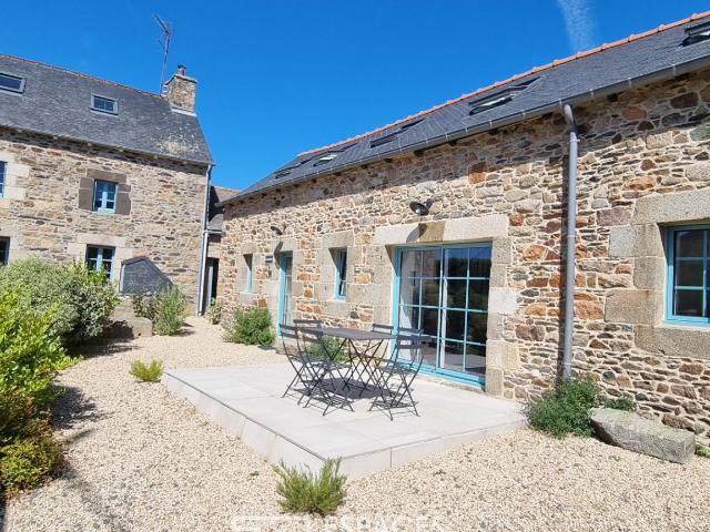 Maison 12 pièces 260 m²