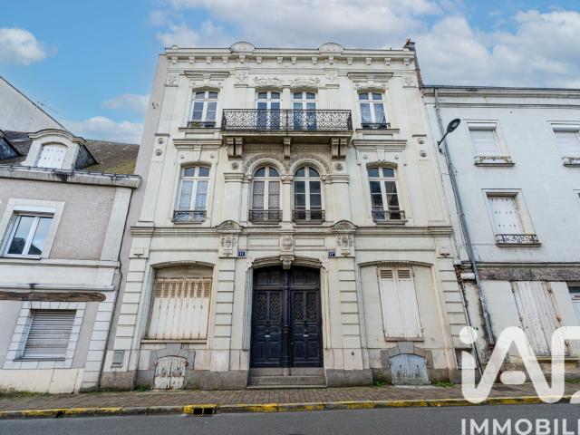 Maison 12 pièces 260 m²