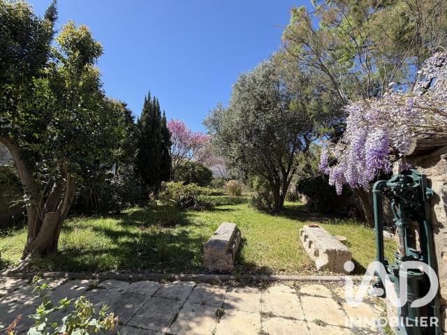 Maison 12 pièces 267 m²