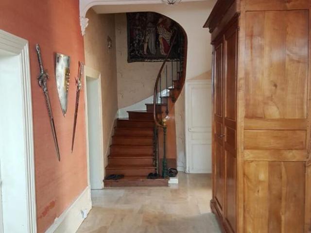 Maison 12 pièces 265 m²