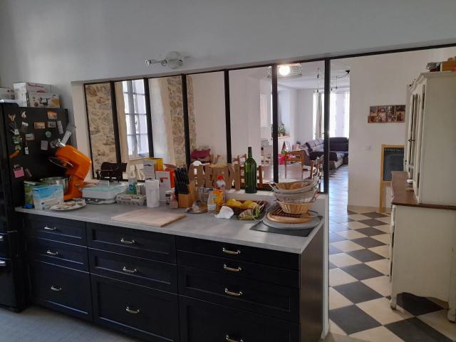 Maison 12 pièces 265 m²