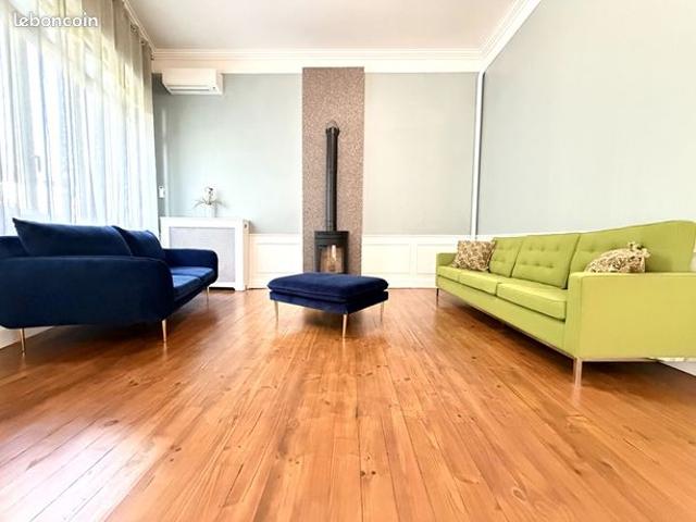 Maison 12 pièces 266 m²