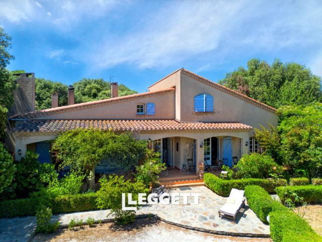 Maison 12 pièces 269 m²