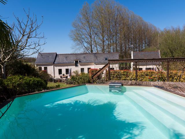 Maison 12 pièces 273 m²