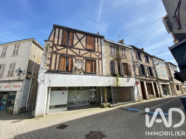 Maison 12 pièces 273 m²
