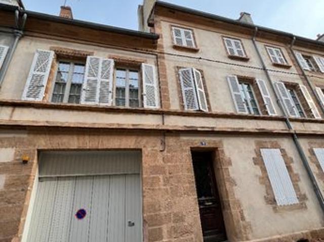 Maison 12 pièces 270 m²