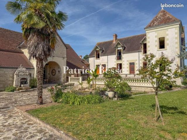 Maison 12 pièces 271 m²