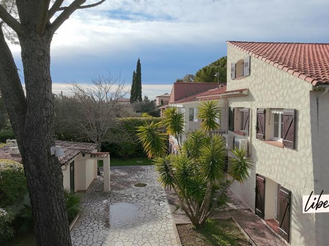 Maison 12 pièces 280 m²