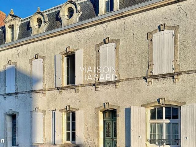 Maison 12 pièces 284 m²