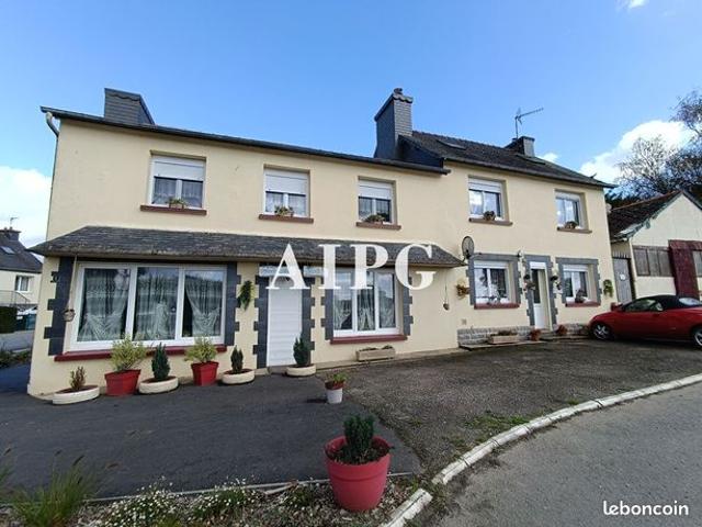 Maison 12 pièces 286 m²