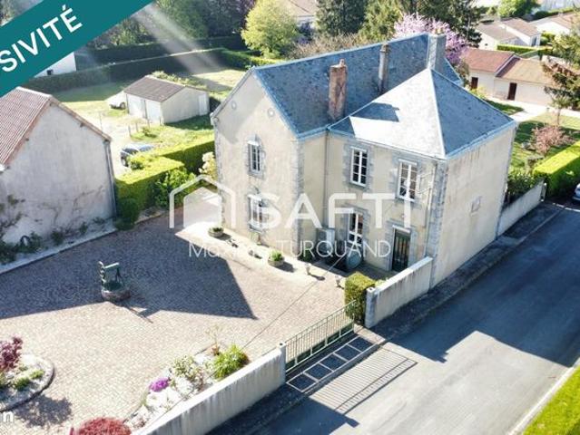 Maison 12 pièces 286 m²