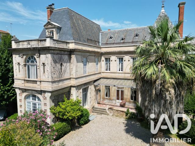Maison 12 pièces 288 m²